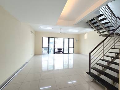 2.5-storey Terraced House For Sale in Shah Alam,SGR