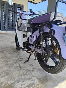 Honda C70