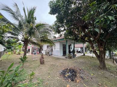 Bungalow House For Sale in Seri Kembangan,SGR