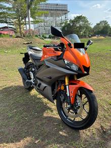 Yamaha R25