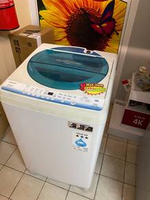 TOSHIBA 8kg Washing Machine 5ju2n1 - terpakai