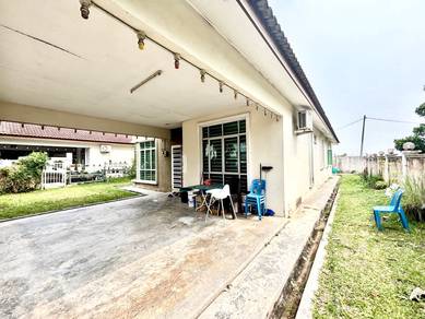 Bungalow House For Sale in Krubong,MLK