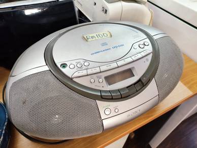 Old School Sony Radio Used ( UNTUK KOLEKSI SAJA )