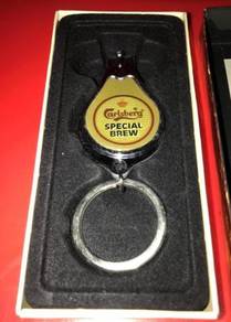 CARLSBERG NAIL CLIPPER/KEYCHAIN Set