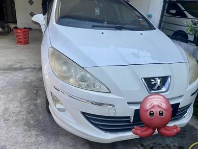 Peugeot 408 in Tanjung Malim, PRK