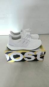 Adidas Ultraboost  Triple White
