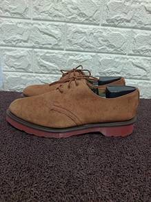 uk8 Dr. Martens 3 Eye Suede