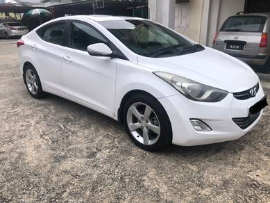 Hyundai Elantra PREMIUM in Gombak, KUL