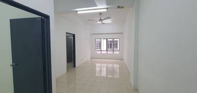 Apartment For Rent in Dataran Otomobil Apartment