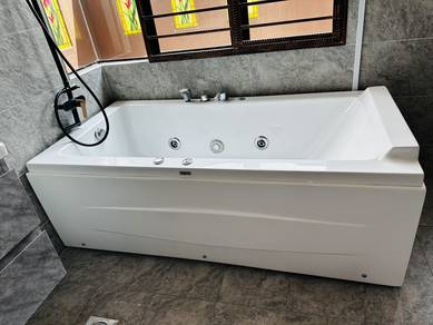 Massage jacuzzi with water jet
