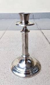 Kaki lilin / candle holder