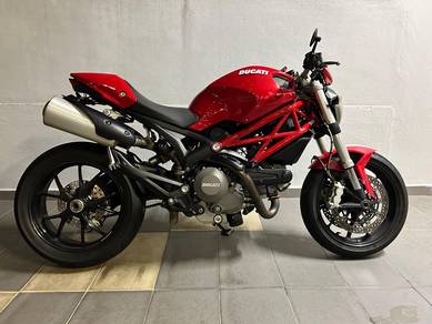 Ducati Monster 796