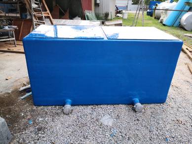 Live fish transport tanks