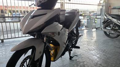 Yamaha Y15ZR