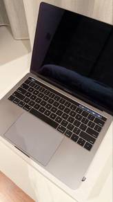 Apple MacBook Pro 13” -2019-