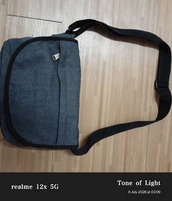 adidas sling messengers bag 