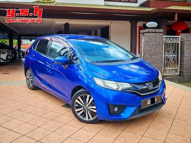 Honda Jazz V in Kuching, SWK