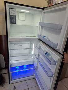 Beok Fridge freezer 2door good 