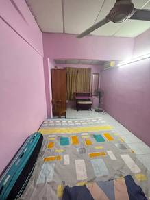 Room in Bayan Lepas, PNG