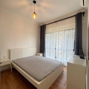 Condominium For Sale in Tri Pinnacle