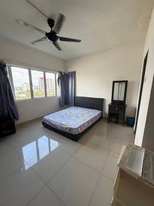 Room in Puchong, SGR