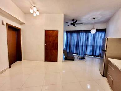 Service Residence For Rent in Regalia Residence