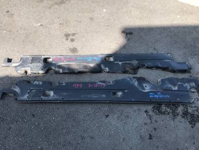 No 7-10-17 Porsche Cayenne GTS 957 Side Cover