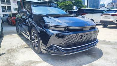 Toyota Crown CROSSOVER RS ADVANCED in Cheras, KUL