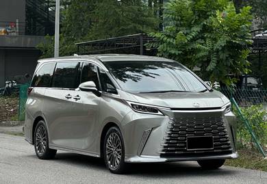 Lexus LM 350H in Cheras, KUL