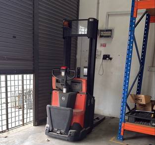 Forklift Stacker