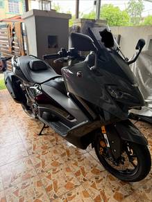 Yamaha TMAX