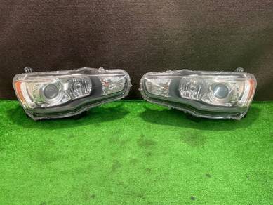 Original Evo 10 projector headlight