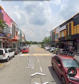 Shop lot For Sale in Pekan Nanas,JHR