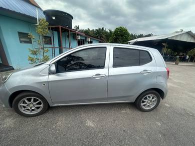 Perodua Axia G in Bukit Gambir, JHR
