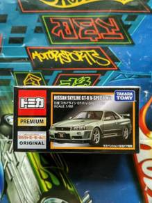 Tomica Premium Nissan Skyline GT-R V-Spec 11 Nur