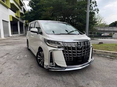 Toyota Alphard SC in Damansara, KUL