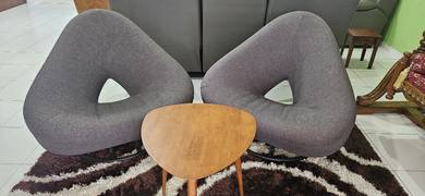 Large Lounging Sofa Chair and Coffee Table