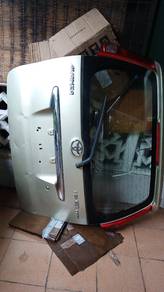 Avanza 2004-2007 rearbonet