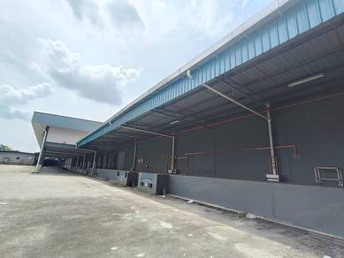 Warehouse / Factory For Rent in Senai,JHR