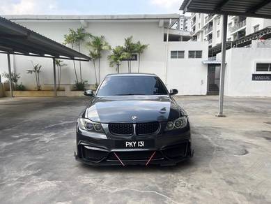 BMW 325i 25i SPORTS (CKD) in Kajang, SGR