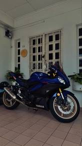Yamaha R25
