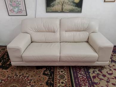 Naufal perabut terpakai sofa 