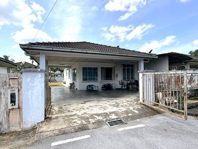 Semi-Detached House For Sale in Kuching,SWK