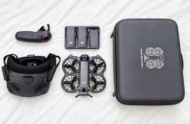DJI Neo 2 FPV Combo + Goggles + Motion Controller