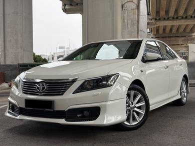 2015 Toyota Camry V