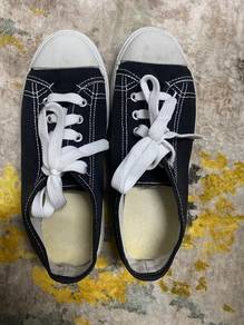 kasut di let go