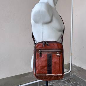Moustache soft leather shoulder bag