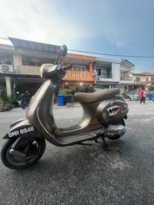 Vespa LX 150