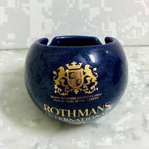 Rothmans International 100 Ashtray