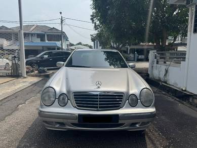 Mercedes Benz E240 240 ELEGANCE (CBU) in Bukit Mertajam, PNG